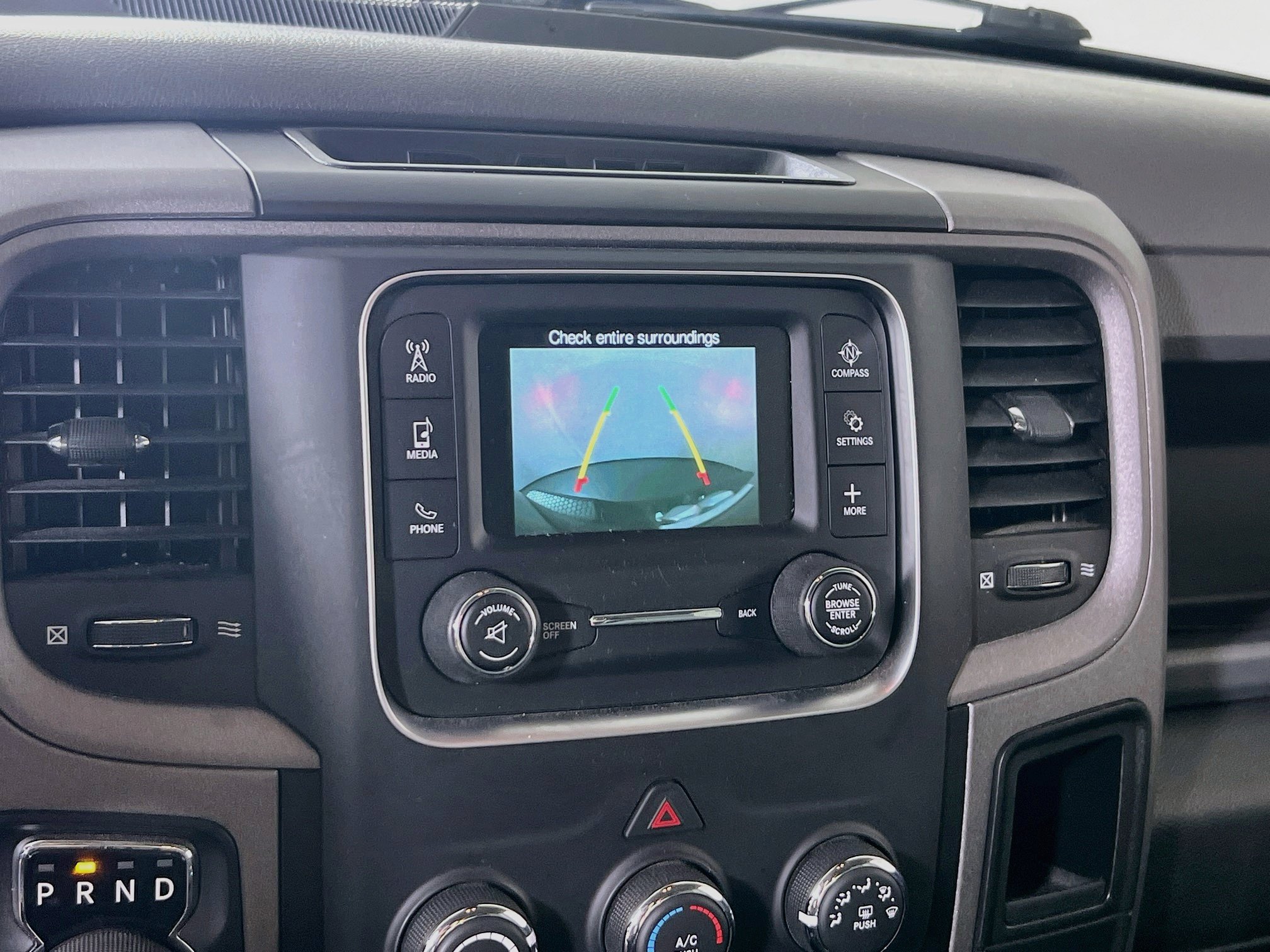Used 2018 RAM 1500 Express AWD/4WD image 13