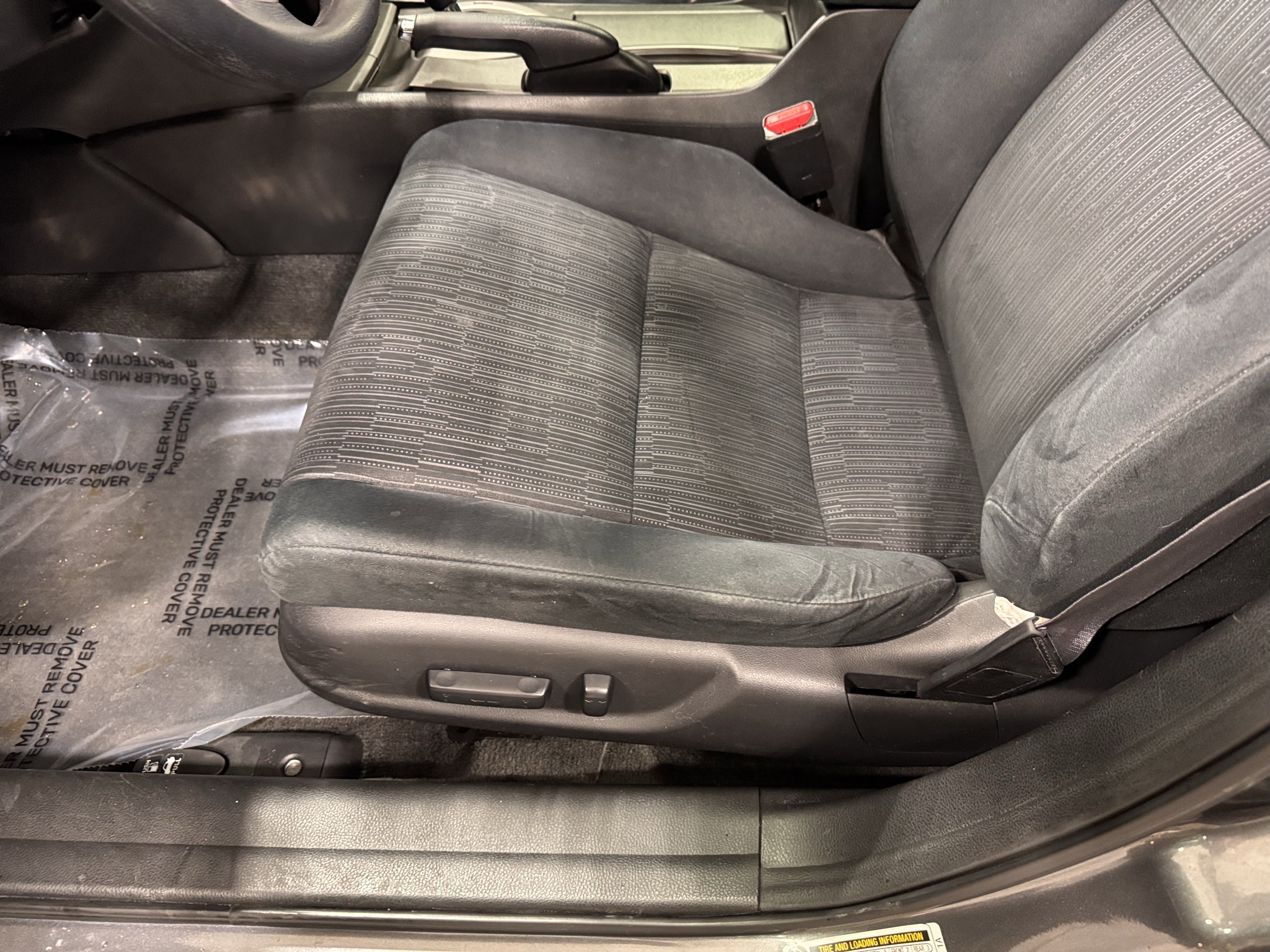 Used 2011 Honda Accord LX-P image 17