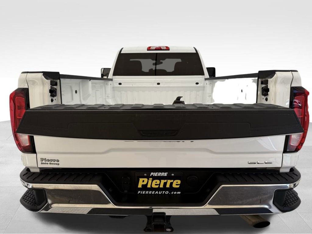 Used 2022 GMC Sierra 2500 SLE w/ SLE Convenience Package image 4