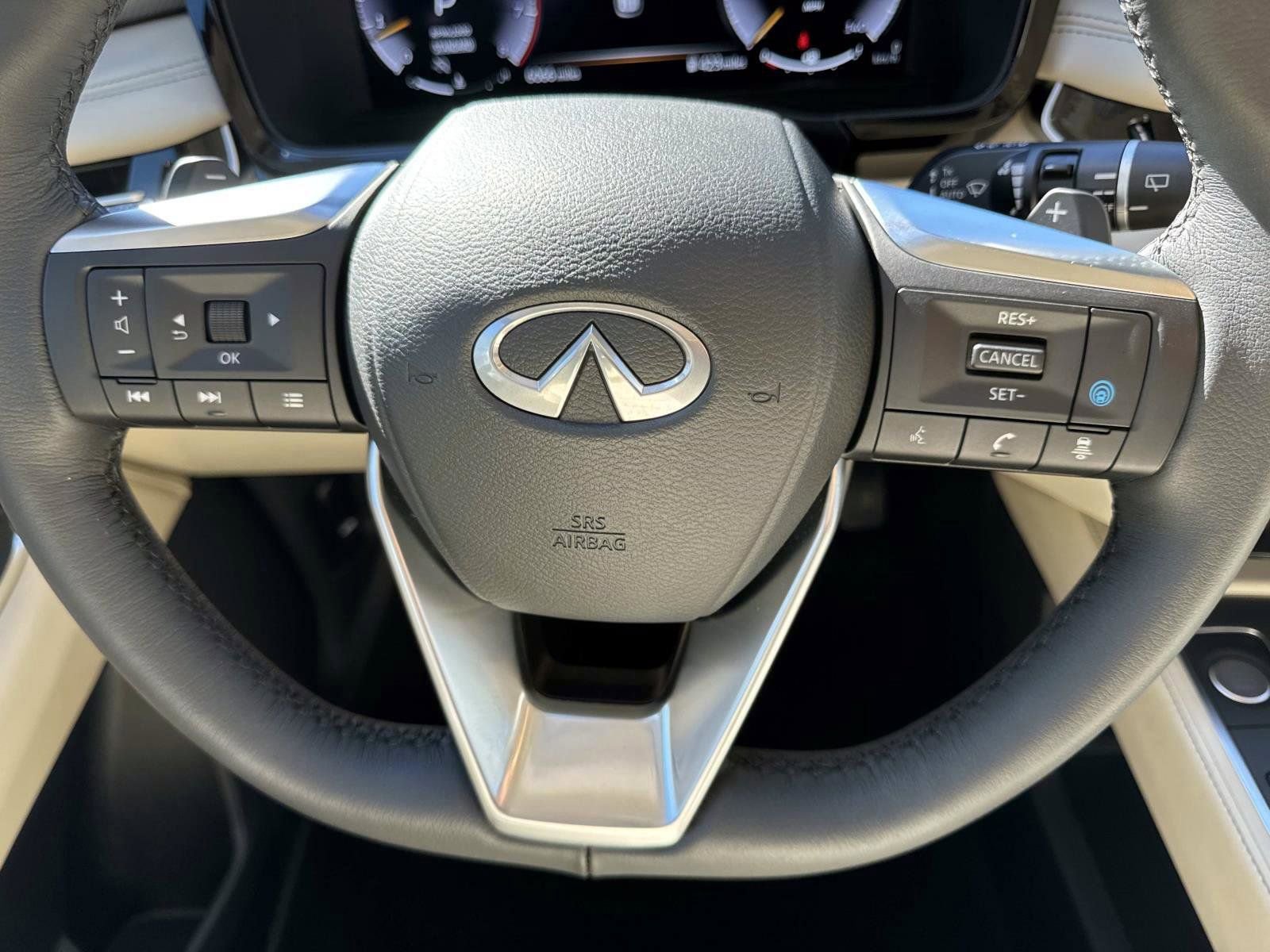 Used 2025 INFINITI QX60 Luxe image 22