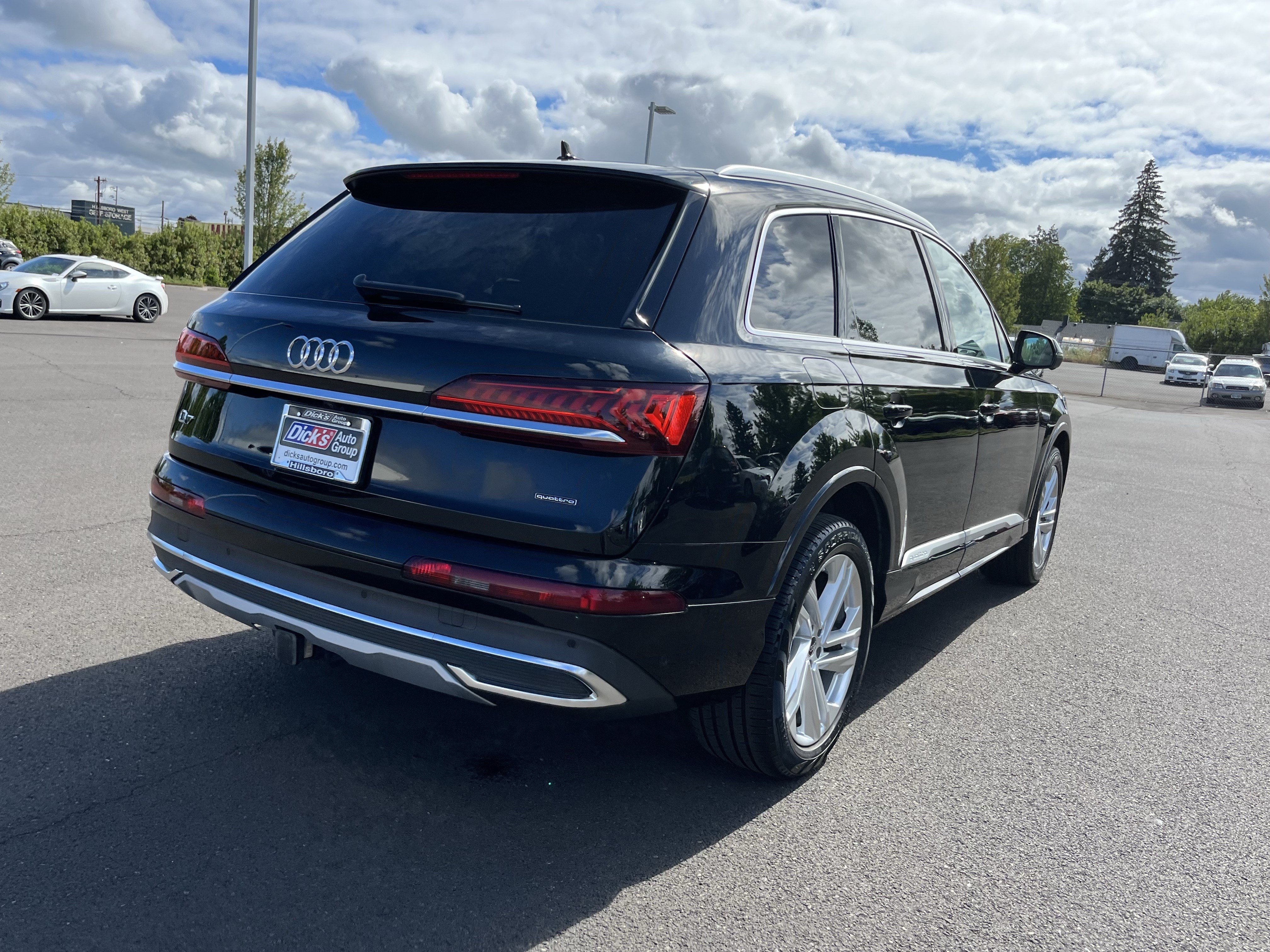 Used 2023 Audi Q7 3.0T Premium Plus w/ Premium Plus Package AWD/4WD image 5