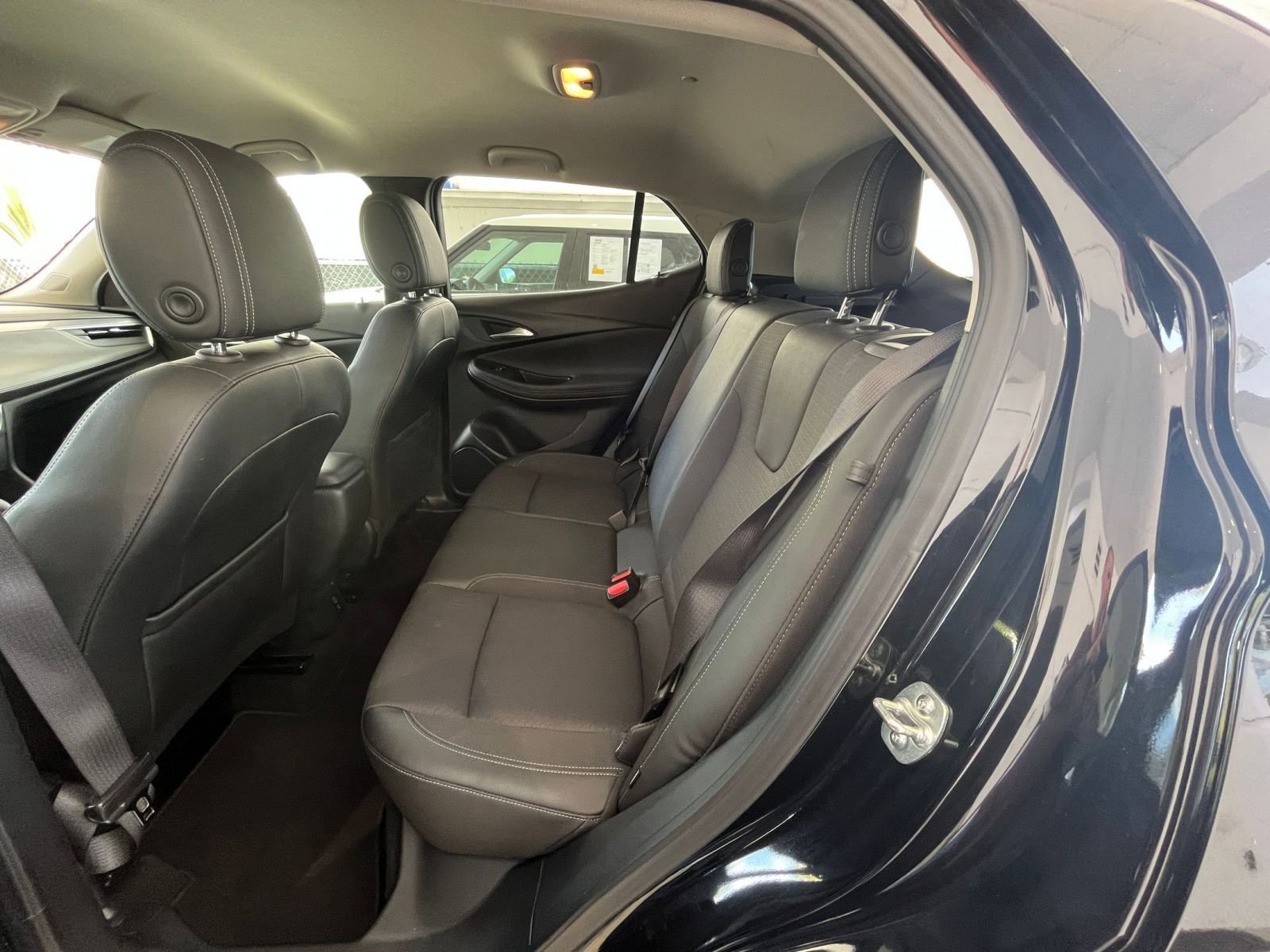 Used 2025 Buick Encore GX Preferred FWD image 35
