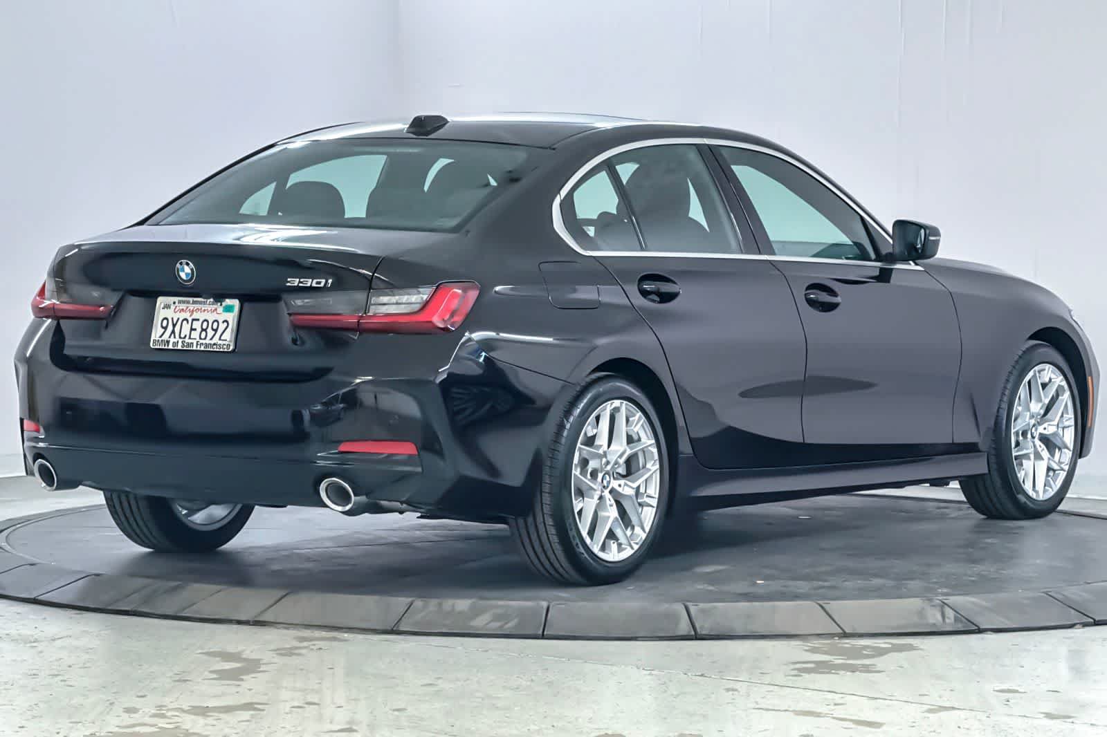 Used 2026 BMW 330i Sedan w/ Convenience Package RWD image 2