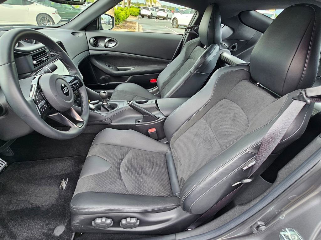 Used 2024 Nissan Z Performance w/ Floor Mat Package image 13