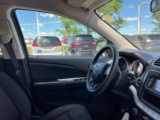 Used 2017 Dodge Journey SE FWD image 29