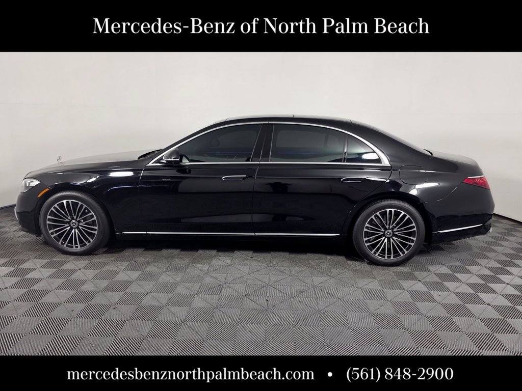 Certified 2023 Mercedes-Benz S 580e 4MATIC Sedan image 3