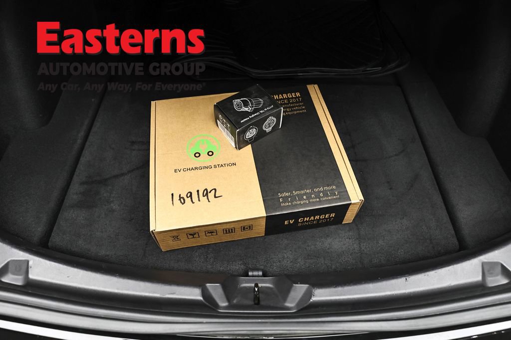 Used 2019 Tesla Model 3 Standard Range Plus image 9