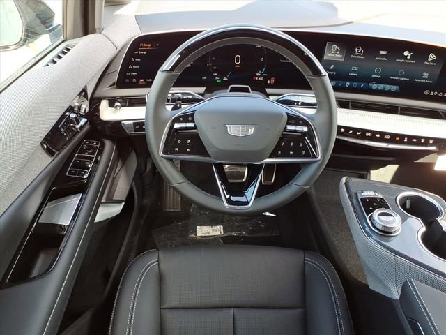 New 2026 Cadillac Optiq Sport 2 AWD/4WD image 15