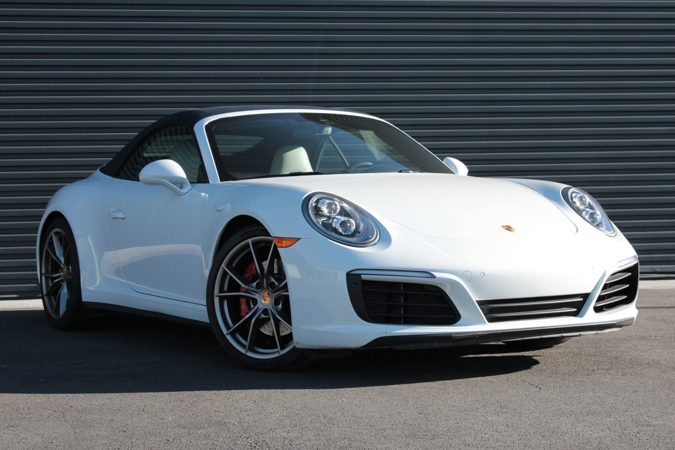 Used 2019 Porsche 911 Carrera 4S image 6