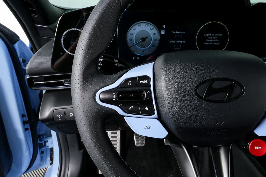 Certified 2025 Hyundai Elantra N image 9