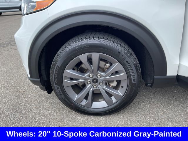 Used 2024 Ford Explorer XLT w/ Equipment Group 202A AWD/4WD image 21