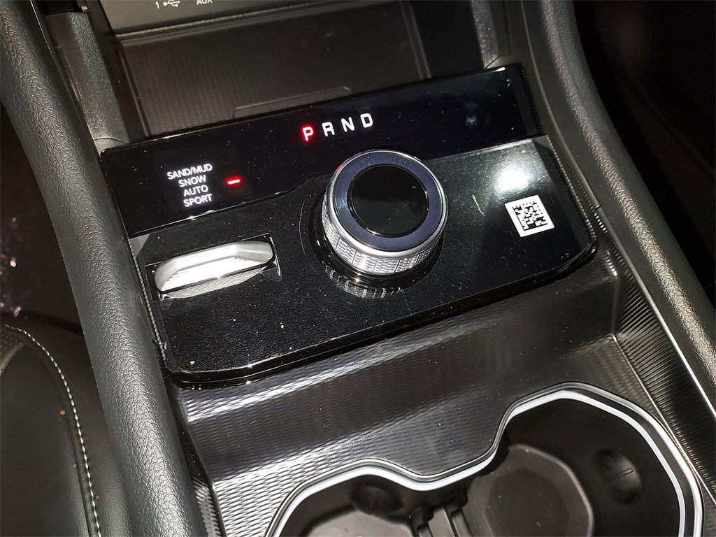 New 2025 Jeep Grand Cherokee Limited w/ Luxury Tech Group II image 26