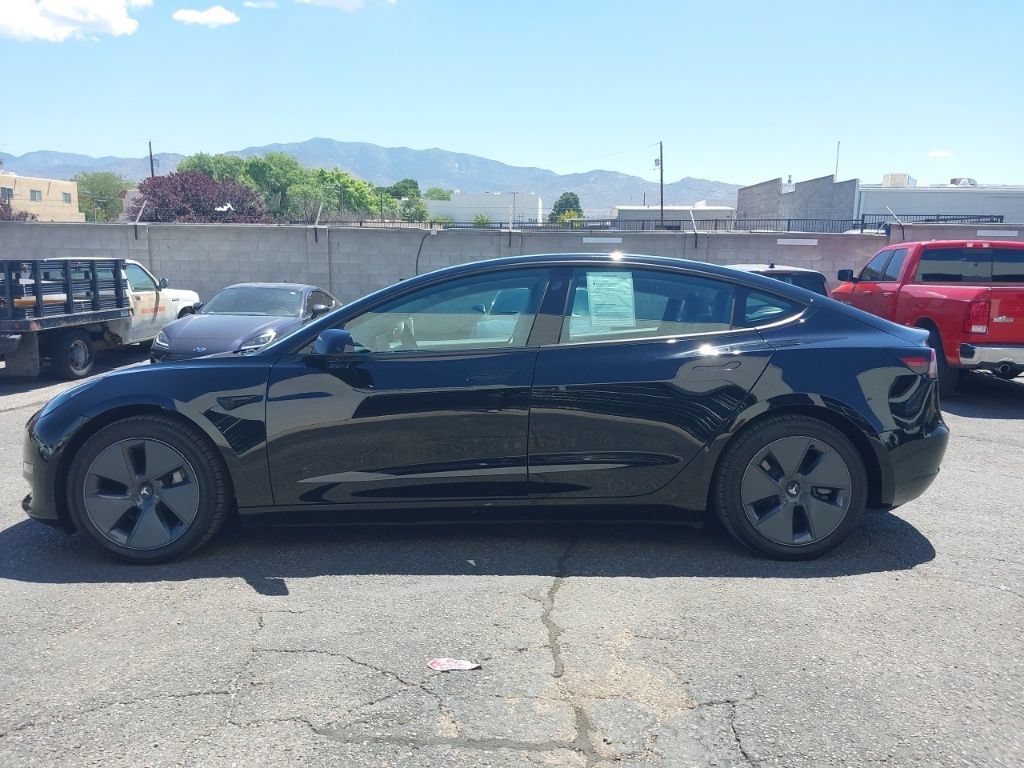 Used 2021 Tesla Model 3 Long Range AWD/4WD image 4