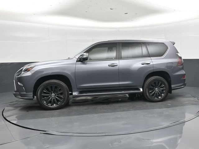 Used 2023 Lexus GX 460 Luxury w/ Sport Design Package AWD/4WD image 29