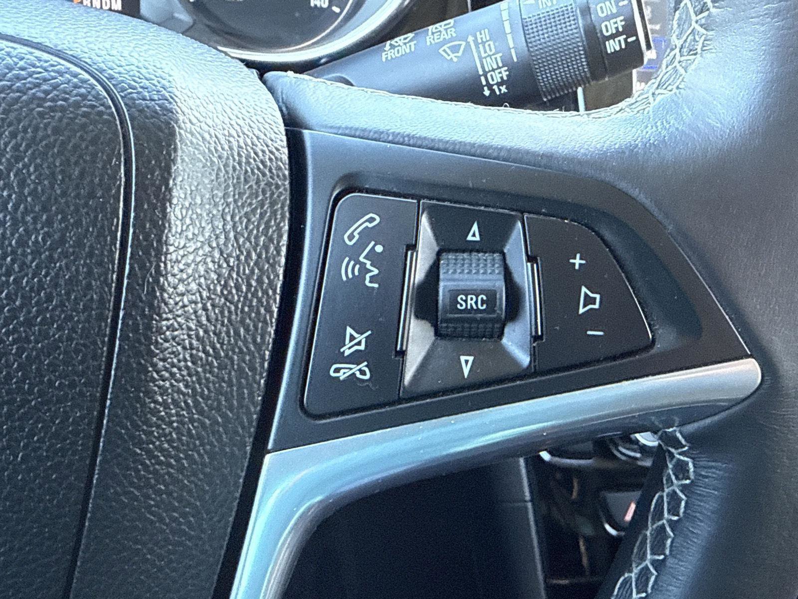 Used 2022 Buick Encore Preferred w/ Safety Package image 16