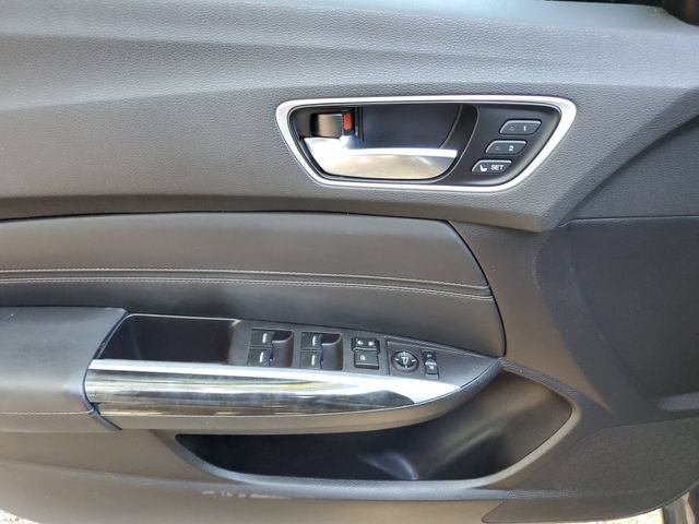 Used 2019 Acura TLX FWD image 16