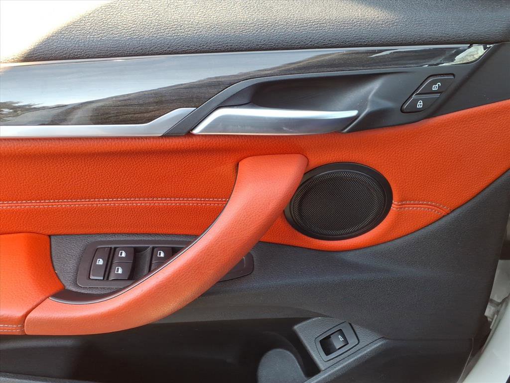 Used 2018 BMW X2 xDrive28i w/ M SportX Package image 11