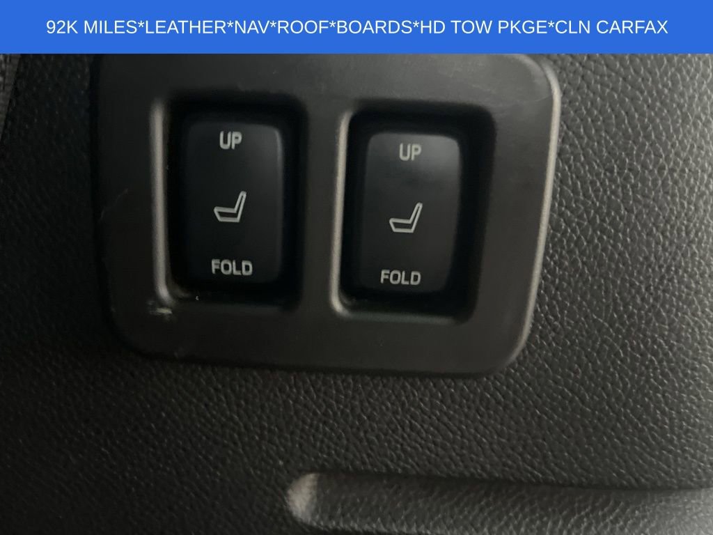Used 2014 Lincoln Navigator 4WD image 19