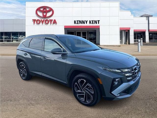 Used 2025 Hyundai Tucson Limited AWD/4WD image 1