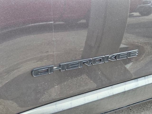 Certified 2020 Jeep Cherokee Latitude Plus FWD image 5