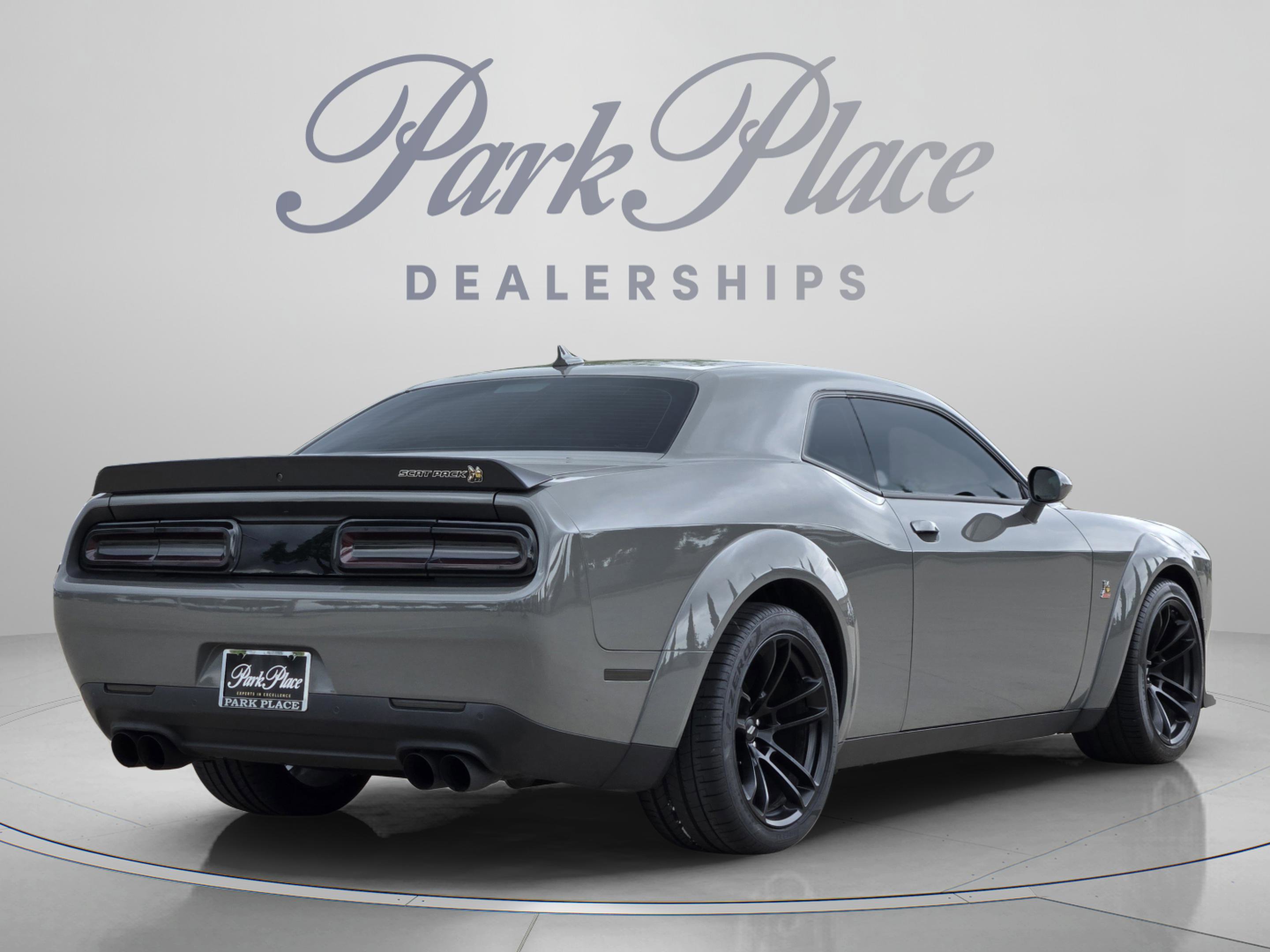Used 2023 Dodge Challenger R/T Scat Pack RWD image 5