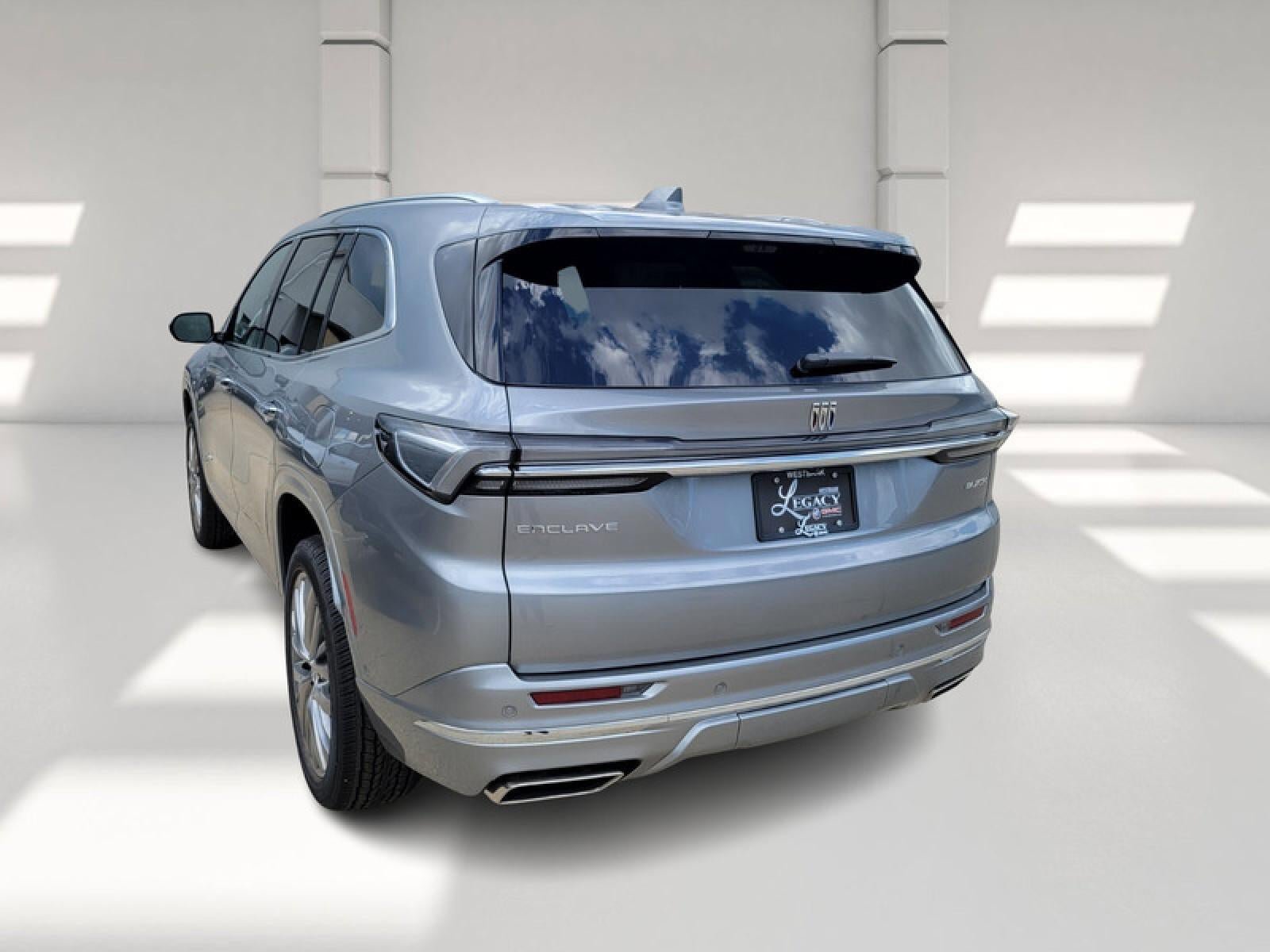 New 2025 Buick Enclave Avenir w/ Super Cruise Package FWD image 5