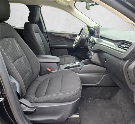 Used 2025 Ford Escape Active image 19