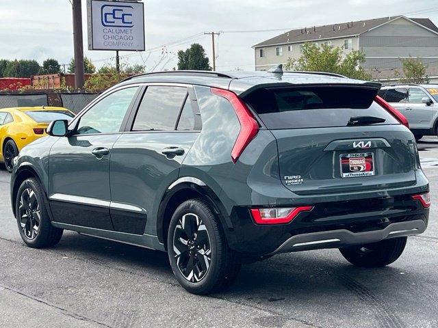 Certified 2025 Kia Niro Wind w/ Wind Preserve Package FWD image 9