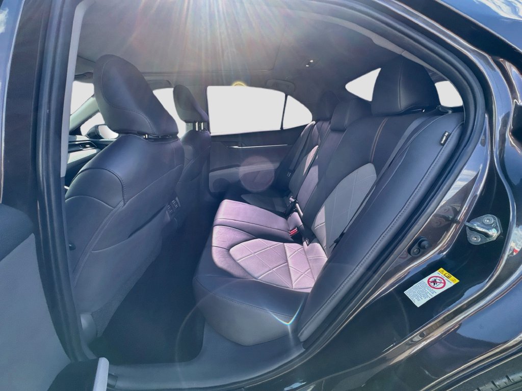 Used 2019 Toyota Camry XLE w/ Driver Assist Package FWD image 24