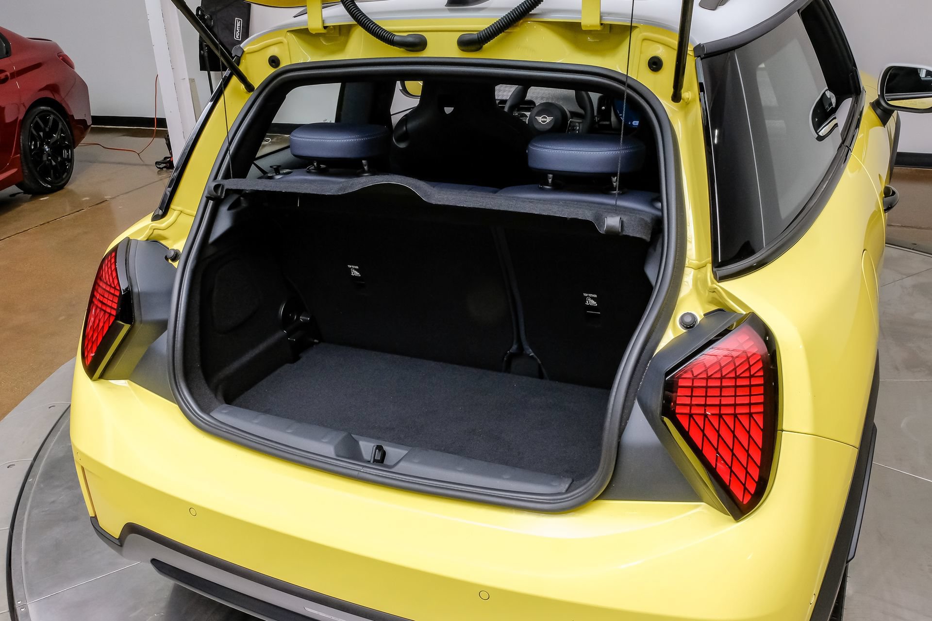 Used 2025 MINI Cooper S FWD image 42