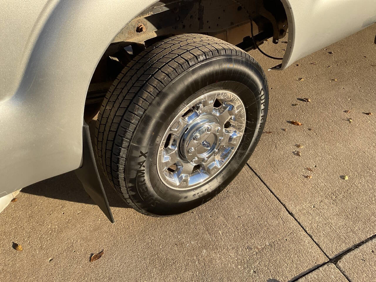 Used 2016 Ford F250 XLT w/ XTR Plus Package image 10