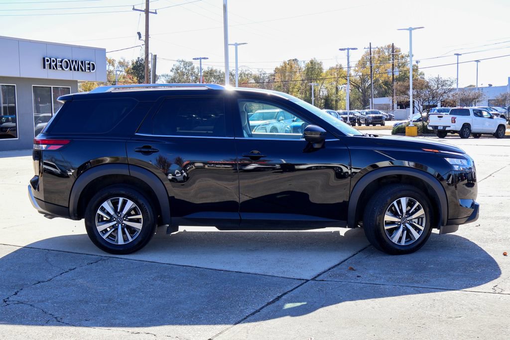 Used 2025 Nissan Pathfinder SL image 22