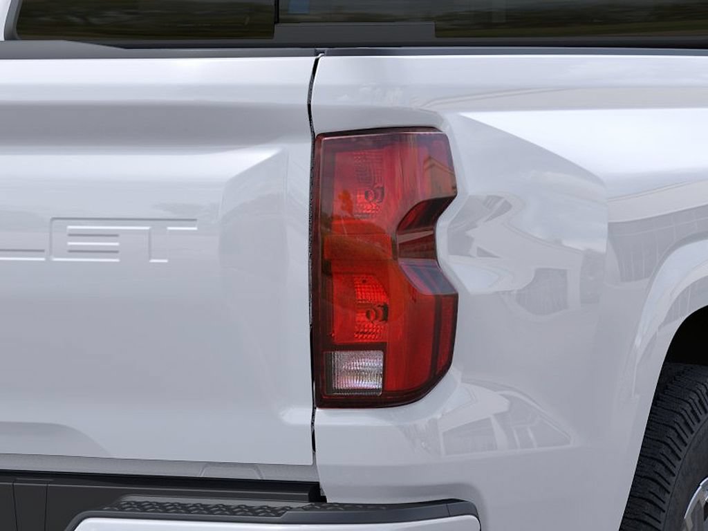 New 2026 Chevrolet Colorado LT w/ LT Convenience Package AWD/4WD image 11