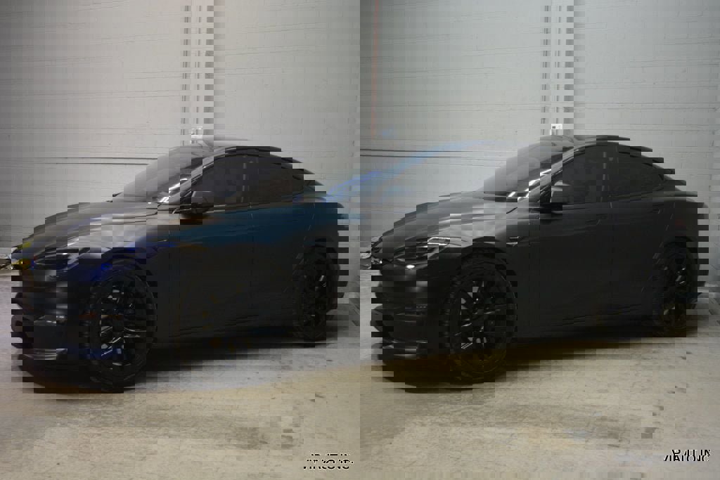 Used 2021 Tesla Model S Plaid image 28