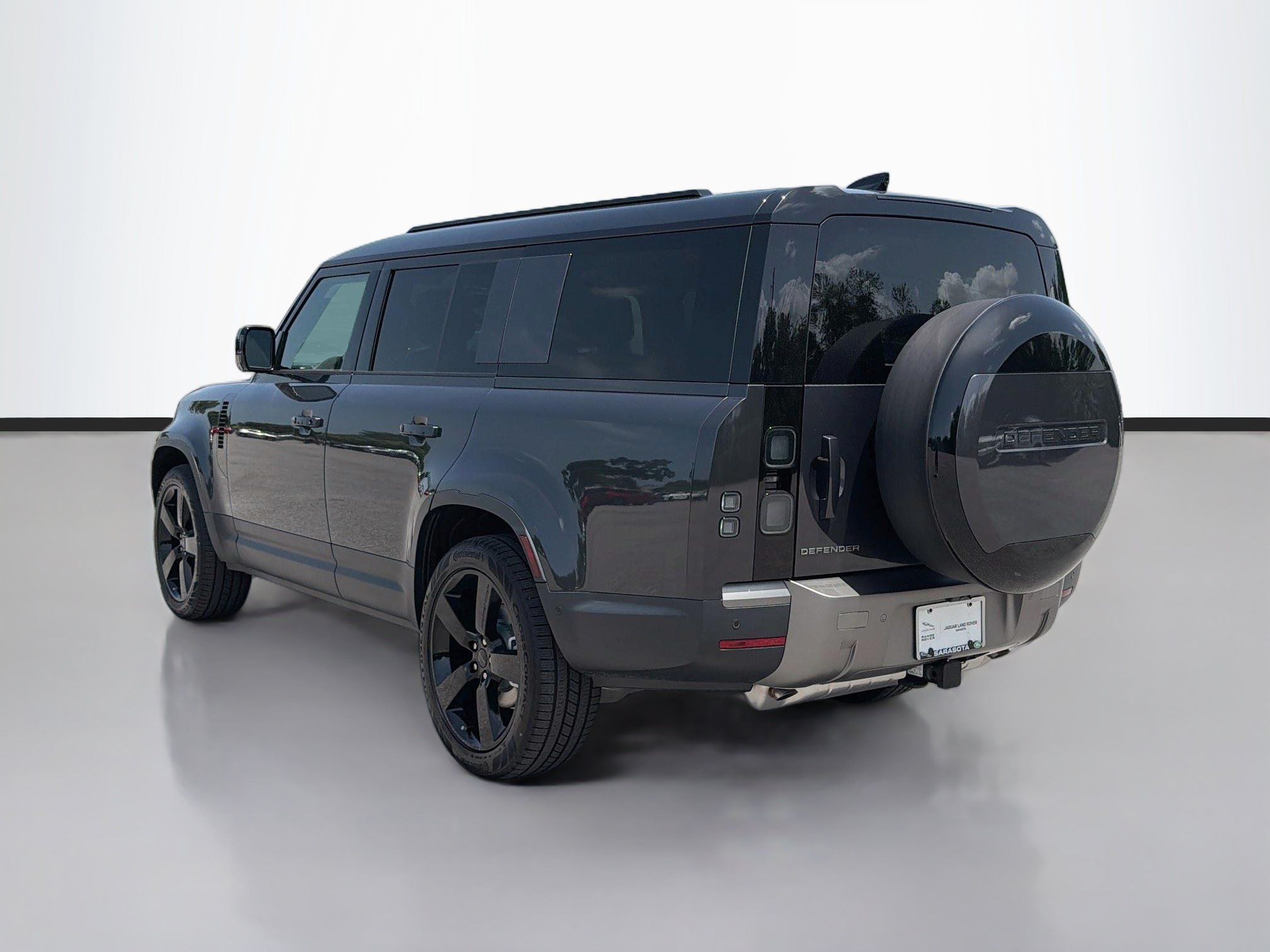 New 2026 Land Rover Defender 130 S AWD/4WD image 3