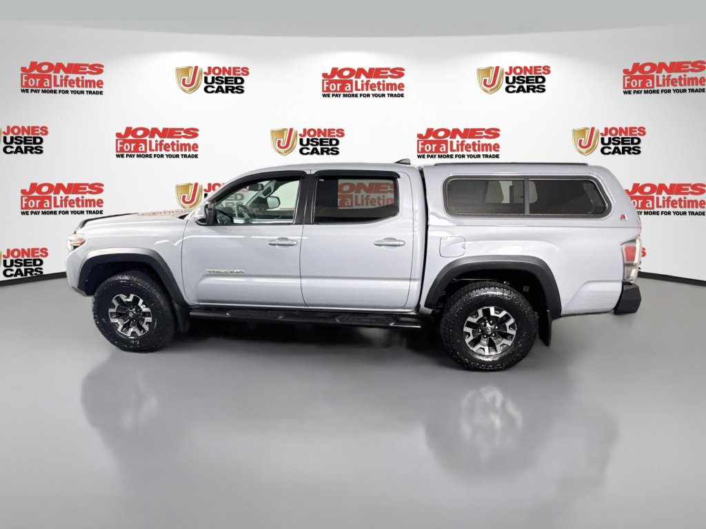 Used 2019 Toyota Tacoma TRD Off-Road AWD/4WD image 12