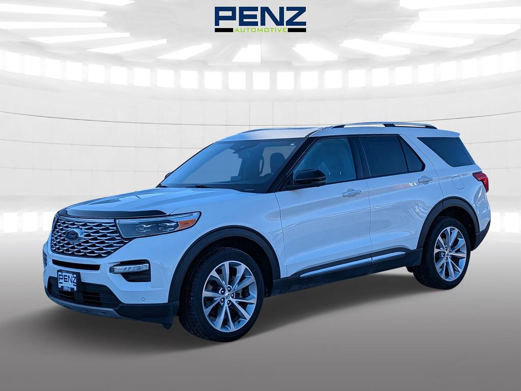 Used 2023 Ford Explorer Platinum w/ Technology Package image 3