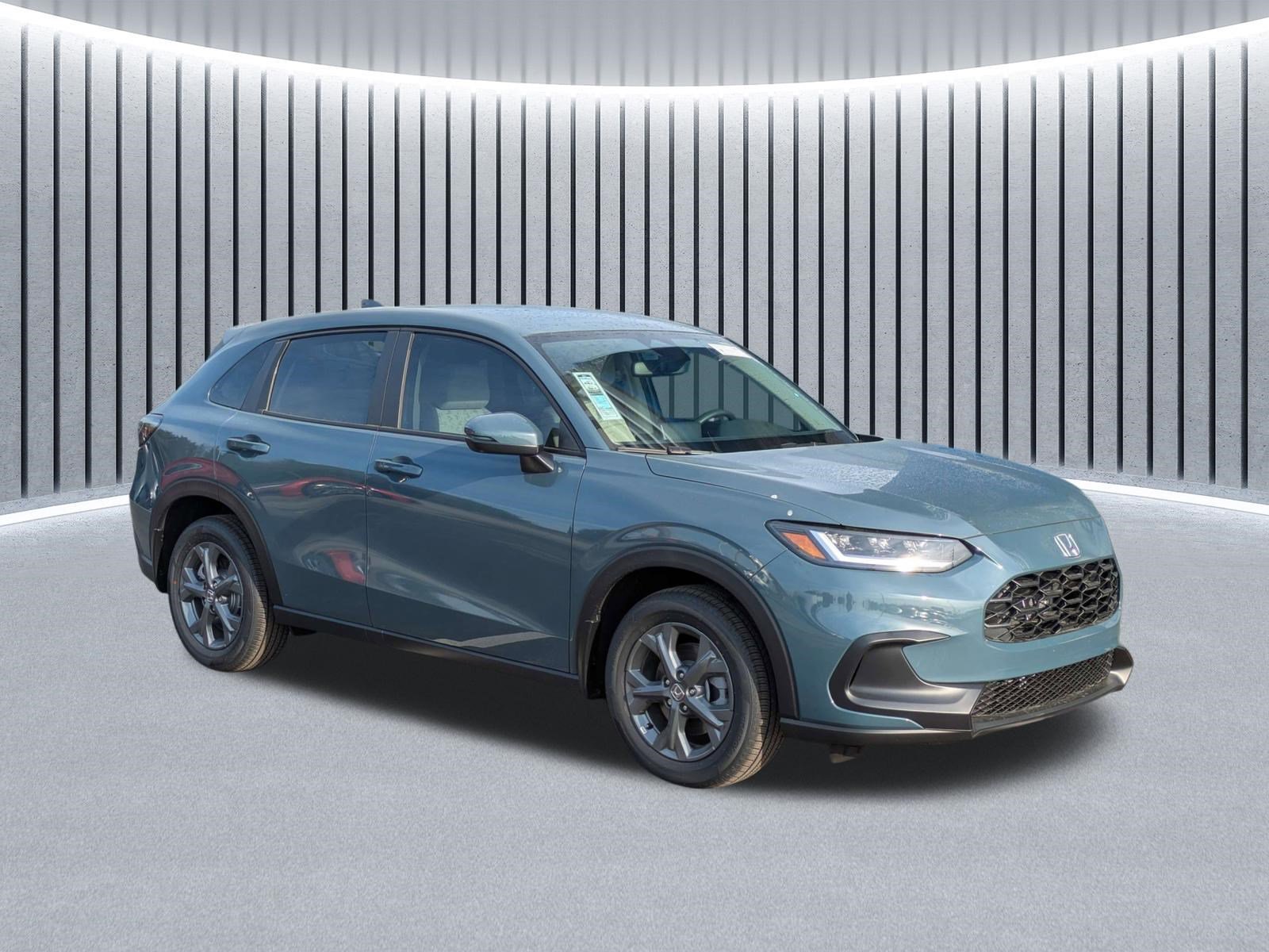 New 2026 Honda HR-V LX image 2