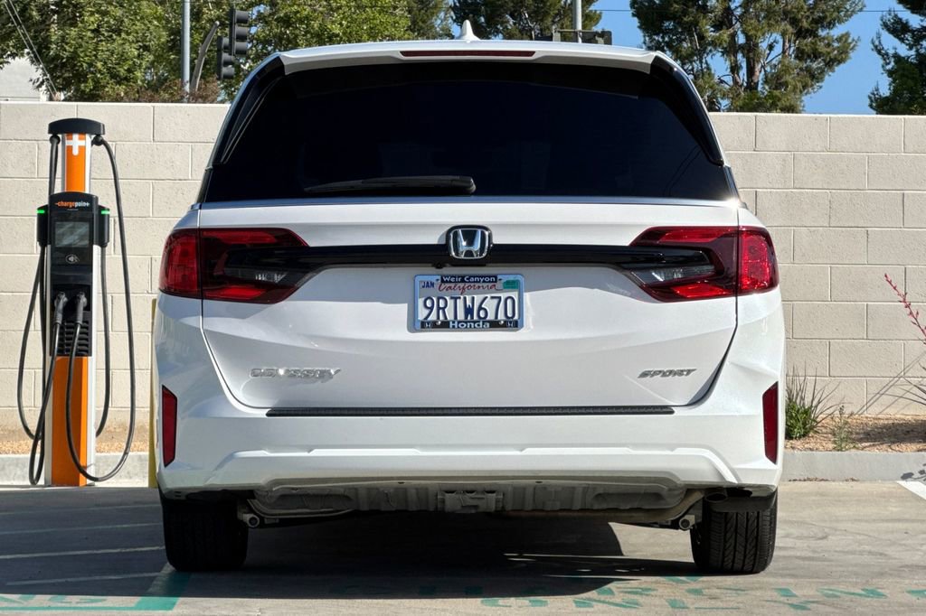 Certified 2025 Honda Odyssey Sport-L image 9