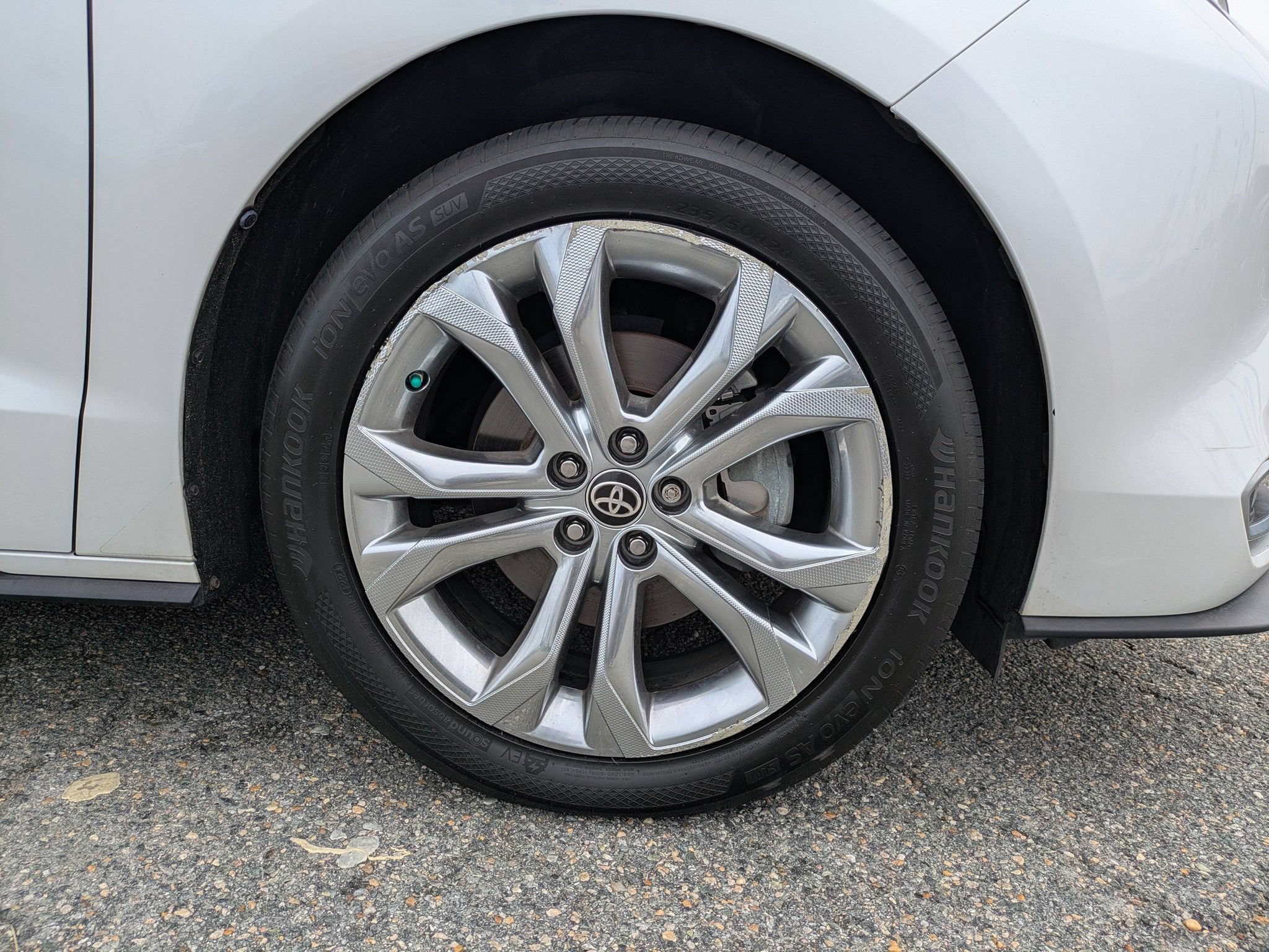 Used 2022 Toyota Sienna Platinum FWD image 12