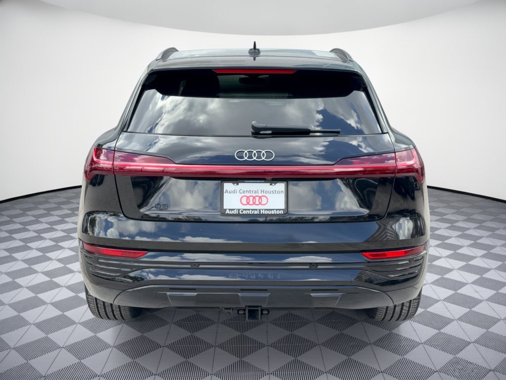 Used 2024 Audi Q8 e-tron Premium Plus w/ Prestige Package AWD/4WD image 11