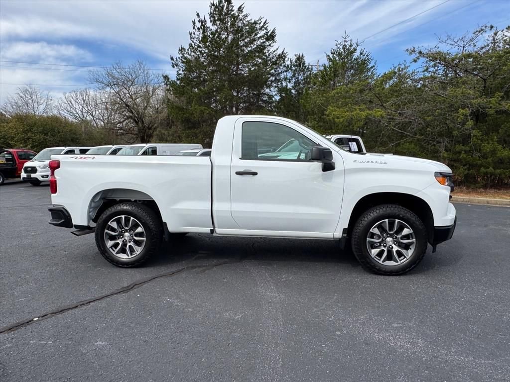 Used 2026 Chevrolet Silverado 1500 W/T w/ WT Value Package image 2