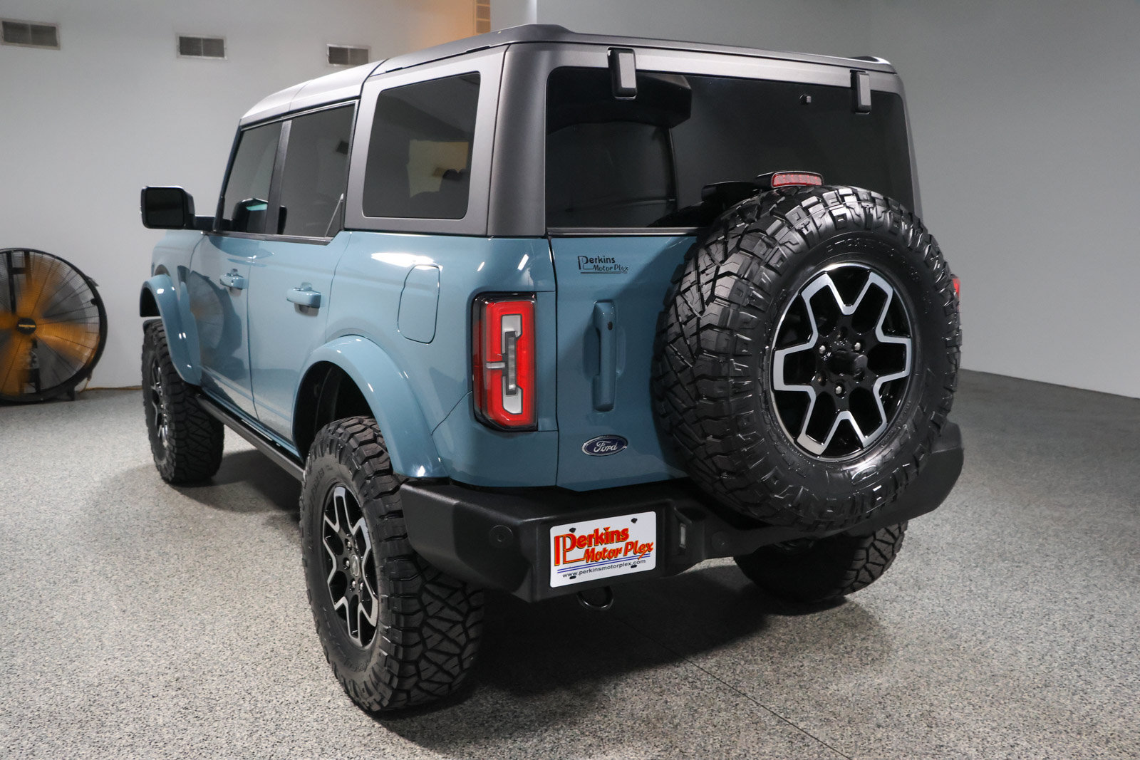 Used 2021 Ford Bronco Outer Banks AWD/4WD image 10
