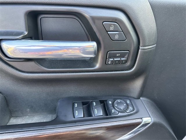 Used 2021 GMC Sierra 1500 SLT image 25