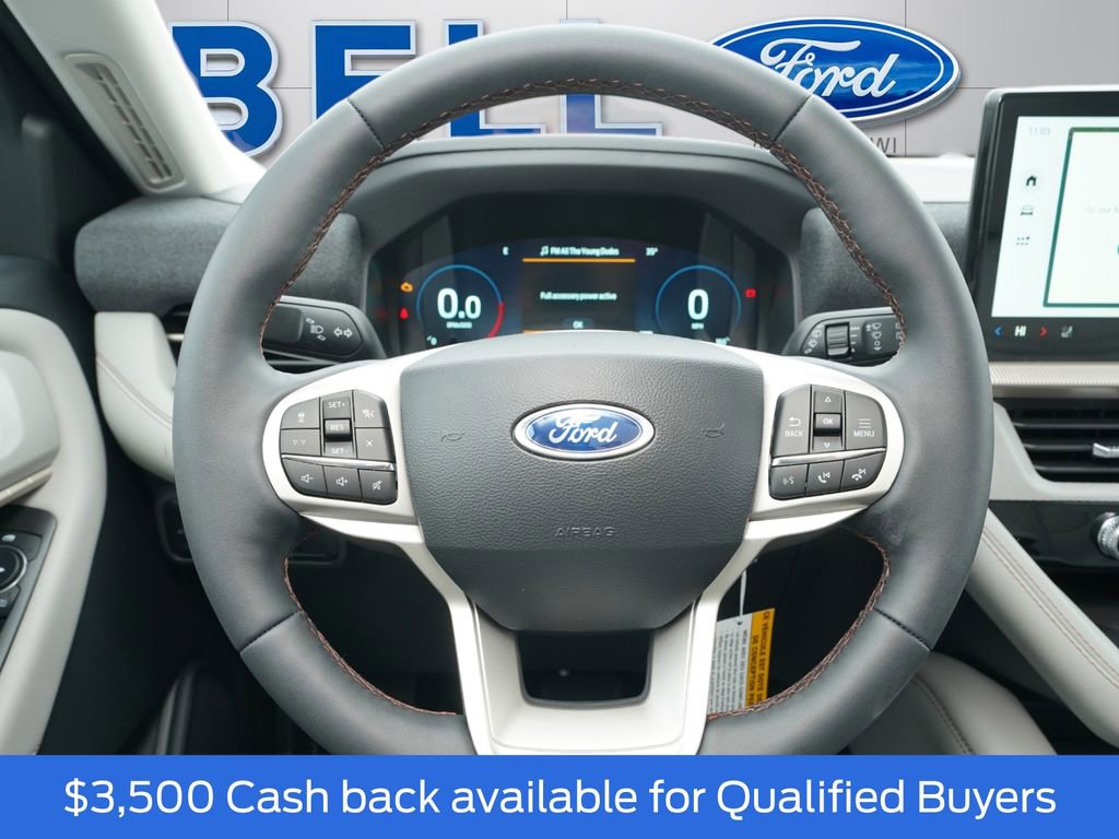 New 2026 Ford Explorer Active w/ Active Comfort Package image 15