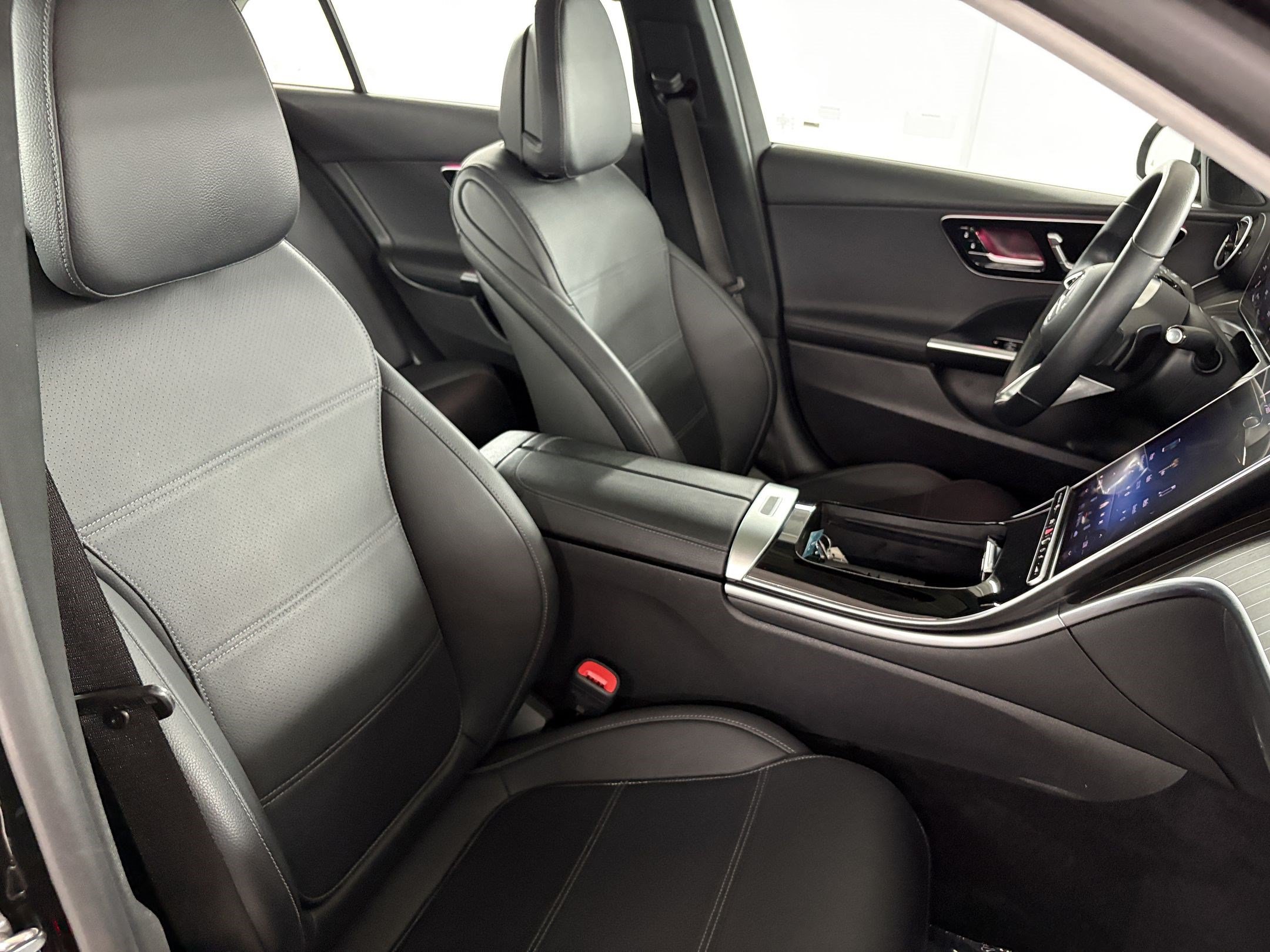 Certified 2023 Mercedes-Benz C 300 Sedan image 24