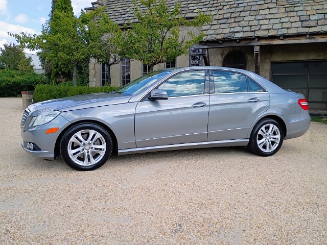 Used 2010 Mercedes-Benz E 350 Sedan image 6