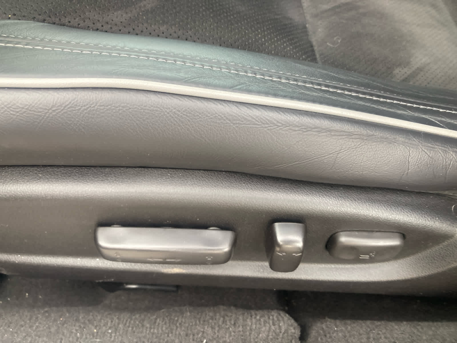 Used 2020 Acura TLX Type S PMC Edition image 15