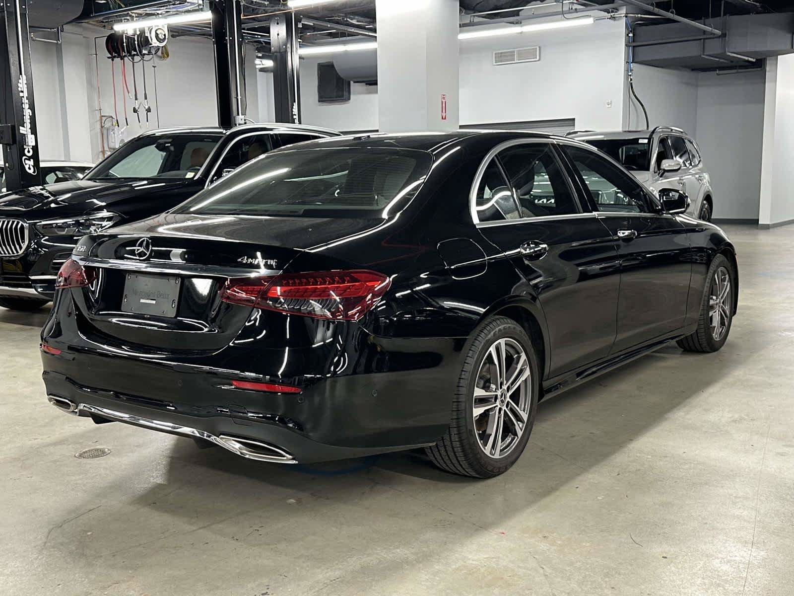 Used 2023 Mercedes-Benz E 350 4MATIC Sedan image 5