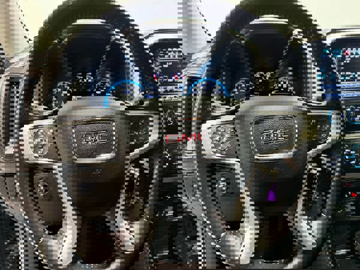 Used 2018 GMC Canyon SLT w/ Driver Alert Package image 14